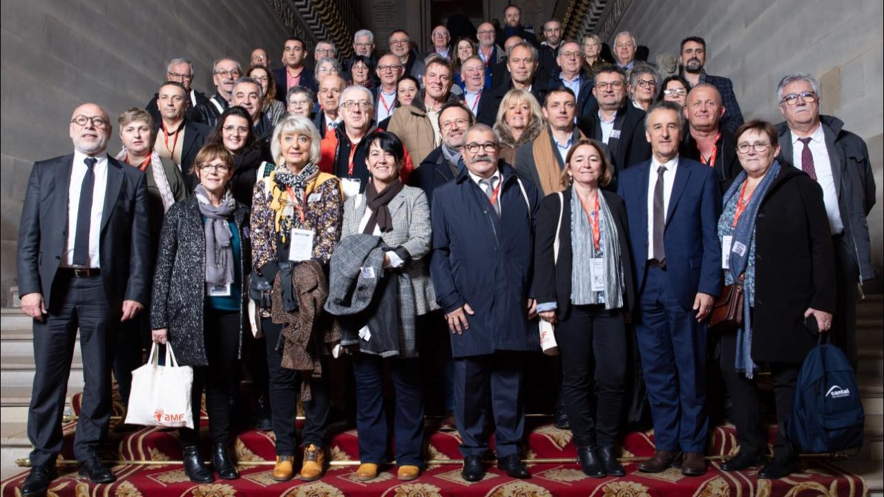 Examen du PLF 2023 : poursuite des travaux et accueil de la délégation des Maires du Cantal