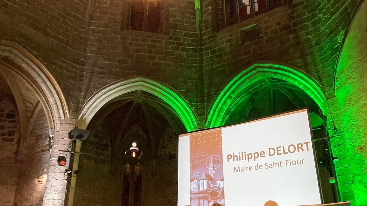 Voeux 2023 dans les communes du Cantal.