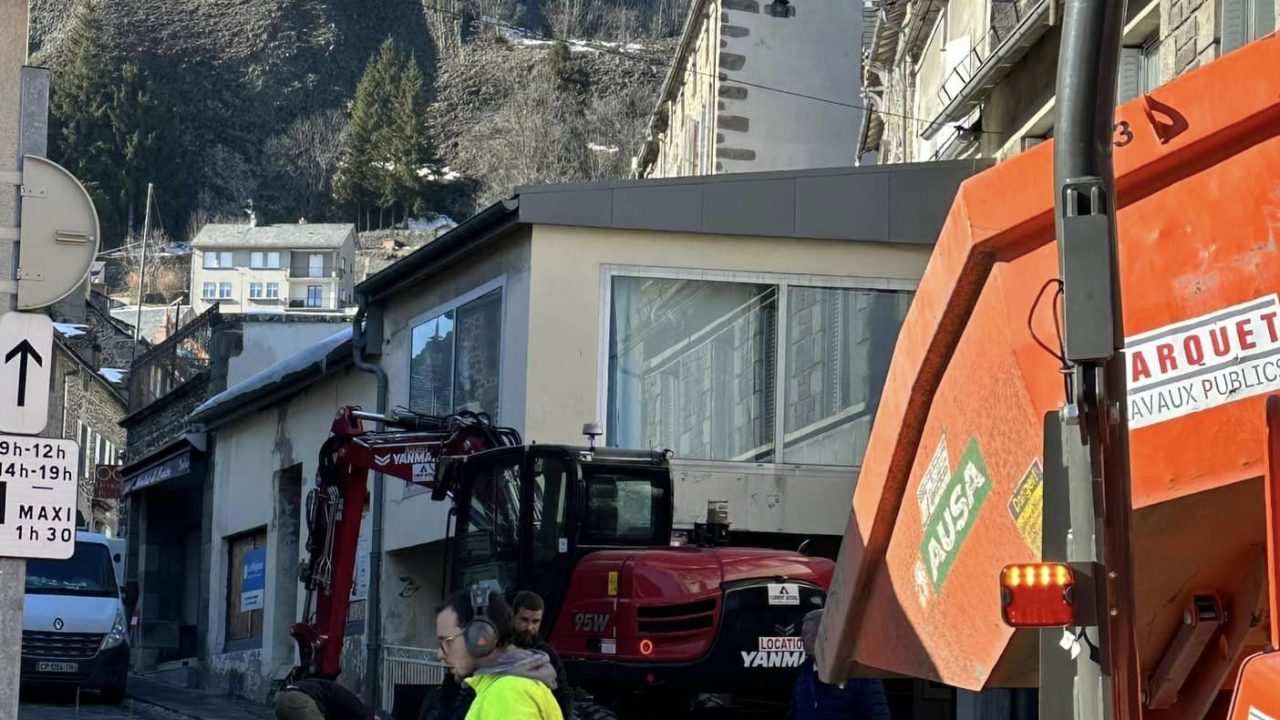 Murat : Petite cité de caractère accompagnée par la Région au titre du dispositif « Villages Remarquables »