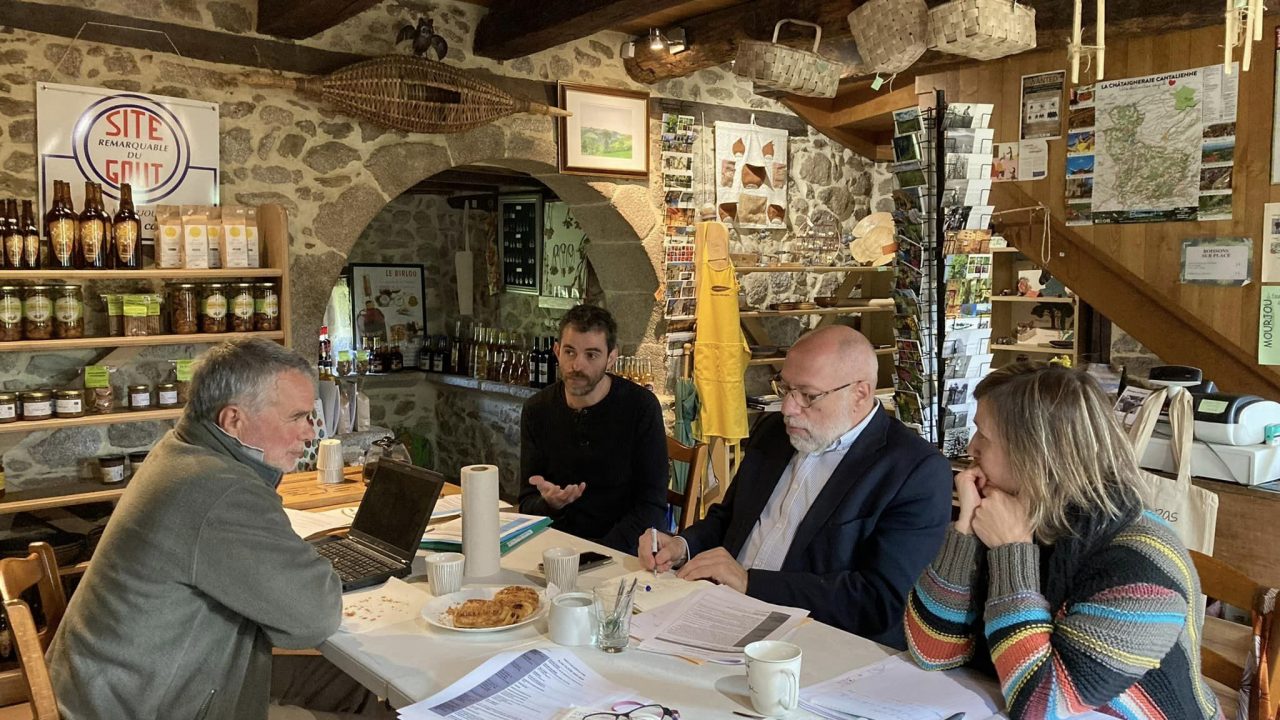 Rencontres en terre cantalienne : Mourjou (Puycapel), Aurillac/Ytrac, Saint-Santin-Cantalès, Saint-Victor.