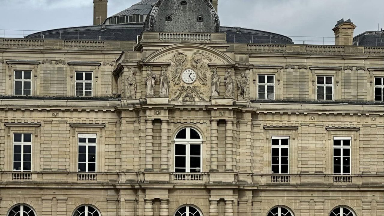 Débats au Sénat : Budget de l’éducation nationale – Lutte contre l’Antisémitisme et Questions d’actualité au Gouvernement.