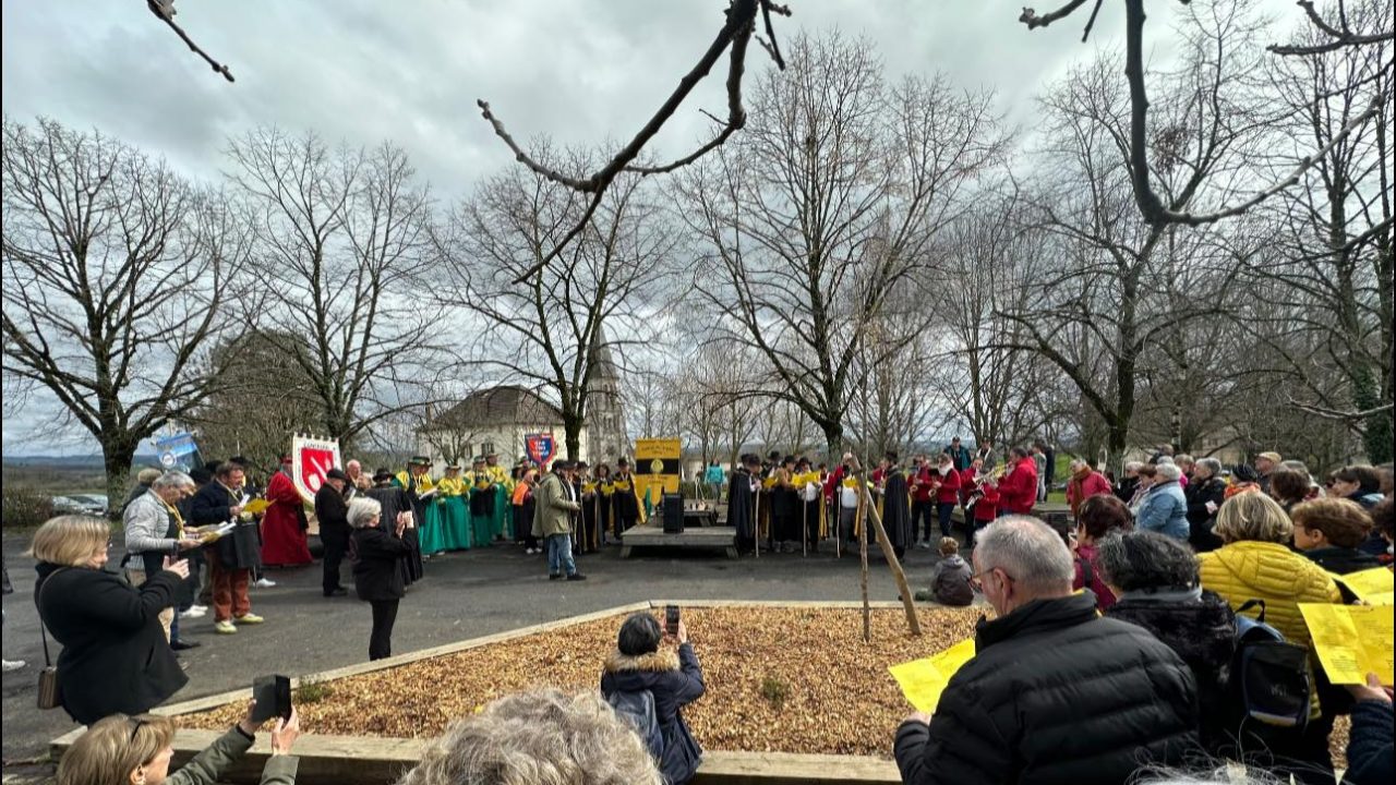 Chemins cantaliens : Saint-Santin-de-Maurs – Quézac – Saint-Paul-des-Landes