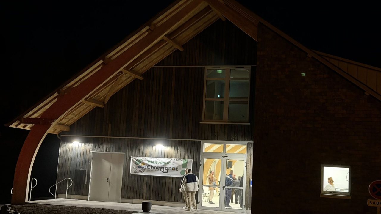 Inauguration de la salle polyvalente de Chalvignac