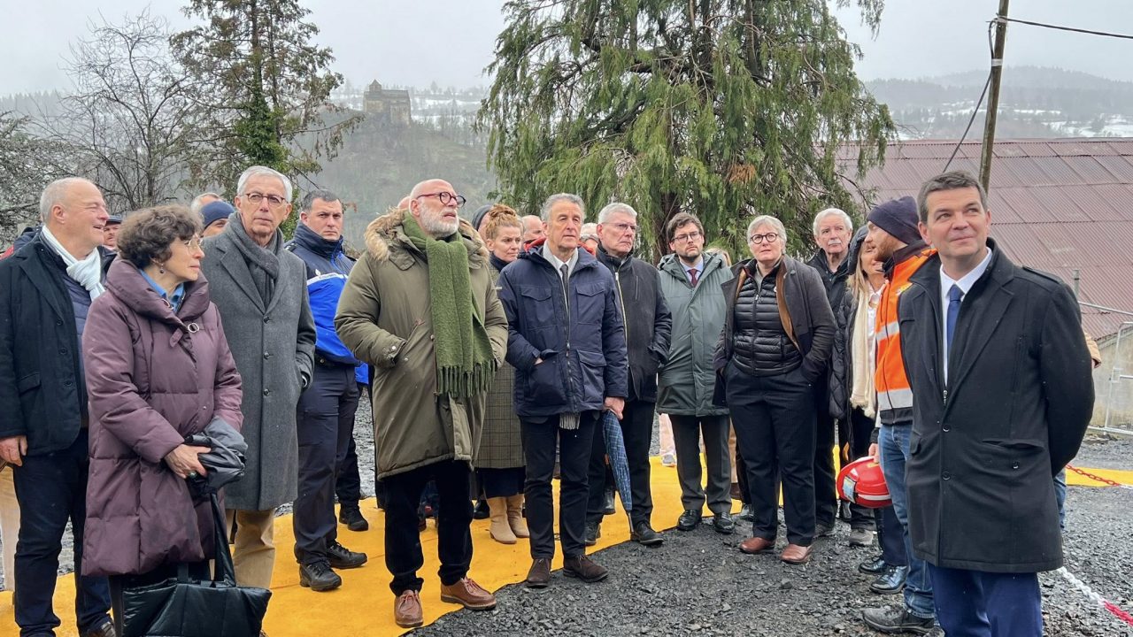 Pose de la première pierre de la restructuration de l’hôpital de proximité de Murat